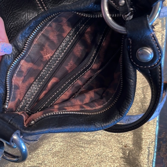 💲💵💲Lowered Price B. Makowsky Black Leather Crossbody - Picture 8 of 13